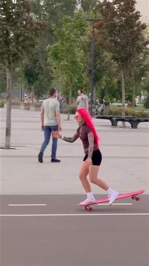 Kate Voynova Aura Farming 🛹 Longboard Dancing Flow 🔥