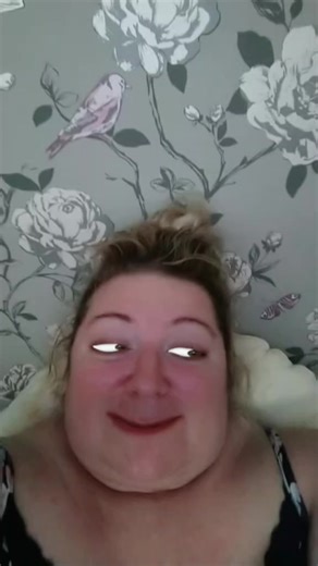 Laura Ebbs (@lauraebbs)’s videos with original sound - Joe Sugg