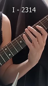 Improve your technique and finger independence with this beginner chromatic exercise (sometimes called a spider) This exercises and 100s of others are in my book 'Chromatic Exercises', get your copy today! | Sam Russell
