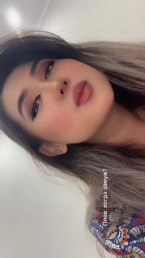 Close-Up Portrait: Vibrant Hair and Casual Style