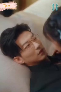 717K views · 9.6K reactions | TẬP 33 ❤️ Ôm Nhau Xuyên Qua Ánh Trăng #YuLongMieMie #Vu_Long #Duong_Mi_Mi #于龙 #杨咩咩 #yulong #YangMieMie #chinesedrama #cuongphimreview #phimnganhaytrungquoc #phimhay | Cuồng phim review | Facebook