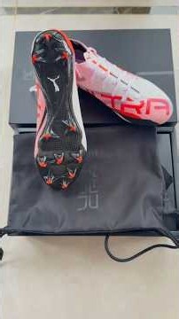 Unboxing $300 Puma Ultra 5 Carbon FG ASMR 🤫👟 #PumaUltra #Soccer #Cleats