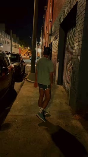 RT @thepuppearce: Cruising and fucking with the sexy puppy @lucas_exhibit. Phoaw we were almost caught 😳🔗 Full 25 min Vid on JFF