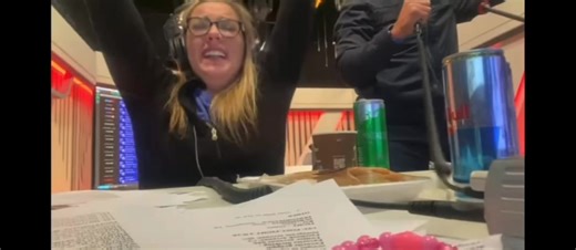 Charleeeees Do Bronx #CharlesOliveira #UFC #DoBronx #Chapmion | Charles Oliveira