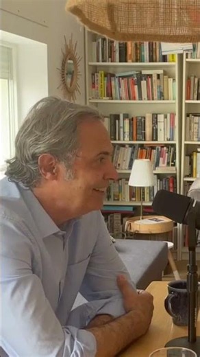 What is populism, with Ángel Rivero
