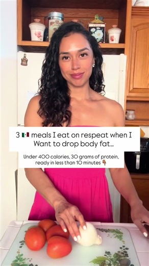 🚨 Comment “LISTA” to join the 28-Day Lean Latina Habits Challenge 🚨 If you’re trying to drop body fat without giving up your cultura, this is exactly why I created this challenge. So many Latina women aren’t failing because of Mexican food. They’re stuck because they have no structure, no plan, and no support that actually fits their real life. These are the types of Mexican meals I eat on repeat when I want results simple, fast, satisfying, and culturally familiar all under ~400 calories, hig