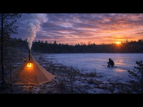 Lonely camping with a hot tent by a wild lake | Fishing without equipment