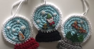 How To Make This Crochet DIY Snowglobe Ornament In Minutes