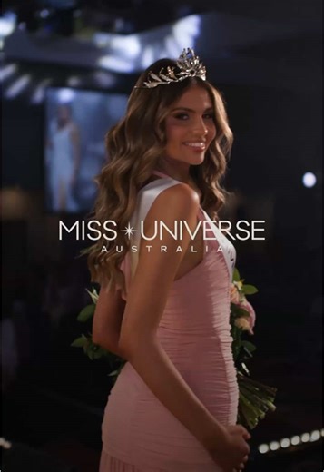 APPLICATIONS CLOSE JAN THE 11th!! 🌟🌟 The program is filled with self-development workshops (including the NIDA Confident Presenter Course) 🎤, National & international travel ✈️, Once-in-a-lifetime adventures and unforgettable social events that bring the fun every step of the way! 💐💐 APPLY NOW - LINK IN BIO #trending #MissUniverseAustralia #girls #australia #perth @Jade @lex