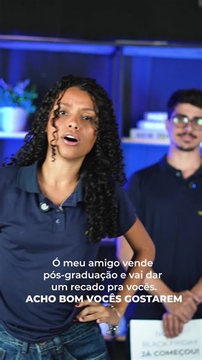 Instituto Faculeste on Instagram: "Ele vende pós- graduação e acho bom vocês 🫵elogiarem ele 😡"