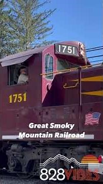 ALL ABOARD!! the Great Smoky Mountans Railroad on the Tuckasegee River Excursion