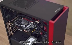 YOUTUBE大神《組裝史上最強的Windows XP電競電腦! (中文字幕)》