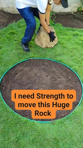 115K views · 617 reactions | One of the hardest part of being a Garden Landscaper is to lift and move the huge rock. So heavy! #garden #landscape #Rocks #diy | Oliver Uriarte | Facebook