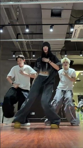 Put A Little Umph In It #dance cover