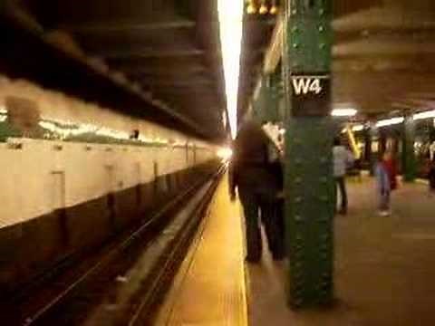 R40 Slant D train & R46 F train at West 4th Street