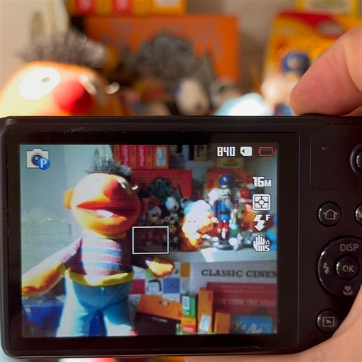 DIGITAL CAMERA IN IRAQ on Instagram‎: "✅AVAILABLE˙✧˖°📷 ⋆｡˚꩜ Samsung WB31F ‎‌‏𝐇𝚰𝐆𝐇𝐋𝚰𝐆𝐇𝐓𝐒 📌 * Sensor: 16.2-megapixel 1/2.3" CCD image sensor. * Lens: 24mm wide-angle lens with 10x optical zoom (24–240mm equivalent in 35mm format). * Display: 3.0-inch TFT LCD screen with 230,000-dot resolution. * Video: High-definition 720p recording at 30 frames per second. * Connectivity: Built-in Wi-Fi supporting Sams