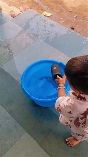 jbl essential 2 water drop test #ytshorts