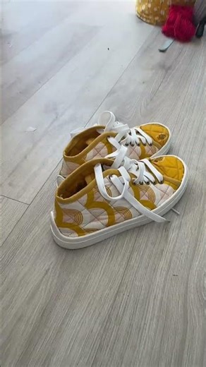 I took a 6 hour workshop at QuiltCon to make these quilted sneakers