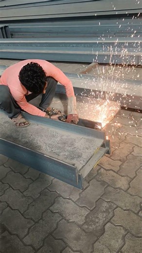 ismb 400 gas cutting 🔥🔥#youtube #youtubevideo #ytshorts #vlog