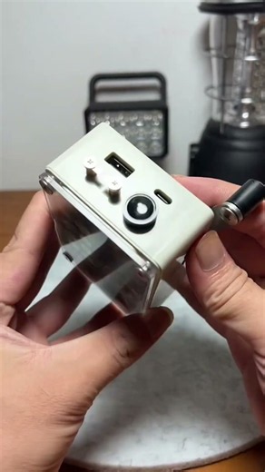 🔋 DIY Mini Power Bank Circuit | Amazing Electronic Gadget 🔥