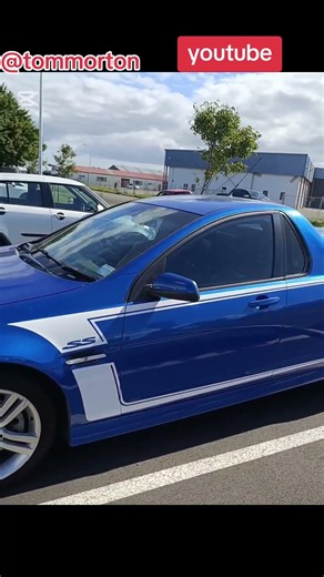 Holden Commodore Ute V8 2008 looks new