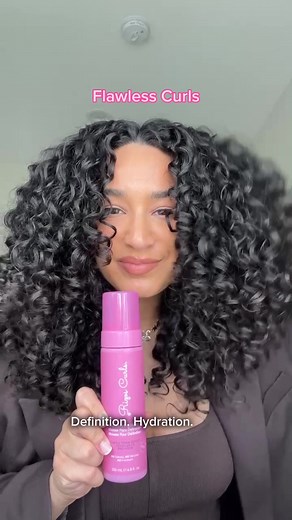Our NEW Curl Defining Mousse is a buildable styling foam that can be paired with our stylers depending on your specific hair needs. We wanted to showcase Julissa’s preferred styling routine with our NEW Curl Defining Mousse. She loves using the Curl Defining Mousse on days that she wants her hair to have definition, more hydration & weightless volume! We can’t wait for you to try our NEW Curl Defining Mousse www.rizoscurls.com #rizoscurls #rizoscurlsmousse #curldefiningmousse #curlyhair