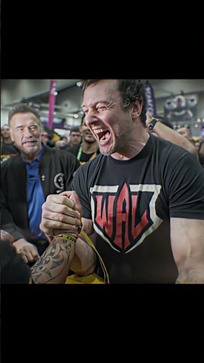 Arnold Was Impressed😲 #devonlarrat #arnoldschwarzenegger #armwrestling