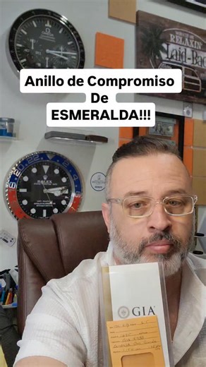 Fernando Herrera on Instagram: "Anillo de compromiso diferente, que tal que sustituimos el diamante por una Esmeralda, aquí te muestro el resultado final. #collectingvintagewatches #todorelojconfernando #joyeria #jewelery #anillo #anillodecompromiso #anillodediamante #engagementring #emerald #emeraldengagementring #joyeriadelujo"
