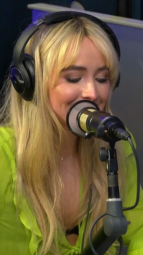 @sabrinacarpenter talking about The 1975 is the cuuuutest thing ever. 🌸 #sabrinacarpenter #nonsense #siriusxm