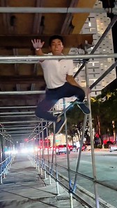 74K views · 718 reactions | Night shift: Spider-Man mode ️ #workout #spiderman #training #calisthenics #pullup #work | Travis Nguyen | Facebook