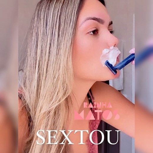 Andréia Matos on Instagram: "Ontem a @suzannafreitas acabou esquecendo de depilar o buço e passou a lâmina de barbear, surpreendendo os seguidores. Quem aí já fez? Da certo? ( Reprodução / Equipe Rainha Matos )"