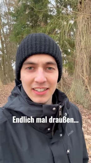 br.lukas_münsterschwarzach | Endlich ma draußen… ein kleiner Spaziergang an unserem Bach, der das Wasser zur Abtei führt. Die Wasserkraft bringt uns dann regenerativen... | Instagram