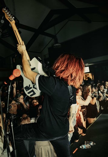 Emo Band Experience: A Night of Metalcore Energy