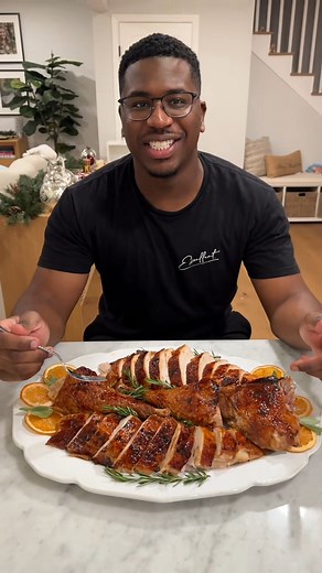 18M views · 414K reactions | Another way to make a turkey #HolidaySeason #turkey #Thanksgiving #recipe #excellent #foodie | Emmanuel Duverneau | Facebook