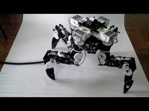 4 legs lego mindstorm robot