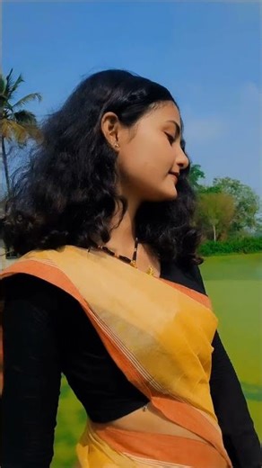 Etiya Hiya mur❤️ #viralvideo #assamesesong #bohag_bihu