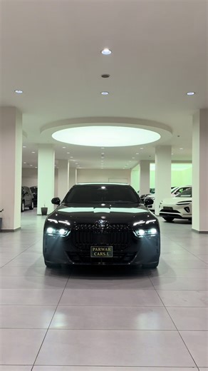 2024 BMW 740i M Package Features and Review