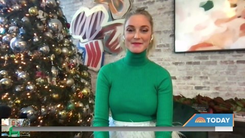 Last-minute holiday party looks: Little black dress and more