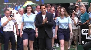 Roger Federer honoured at Halle Open
