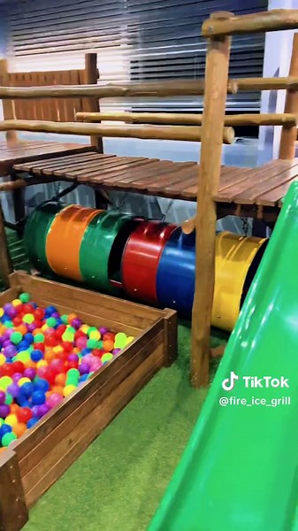 Enjoy Family Dining at Fire and Ice Grill