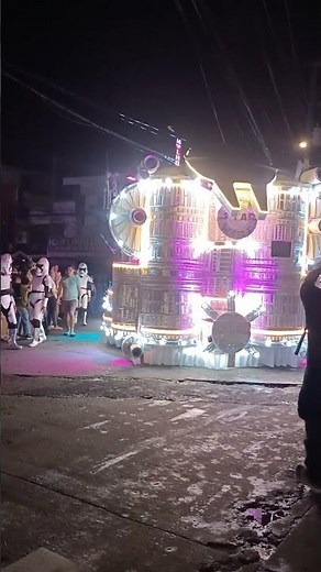 The Star Wars Float Parade of Lights #starwarsbattlefront #shortsviral #float #paradeoflights