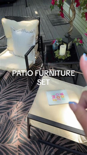 Cute 3-Piece Patio Set for Small Spaces