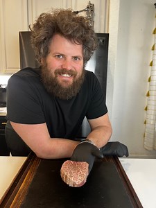 325K views · 2.5K reactions | A5 Wagyu Filet Mignon, seared for 90 seconds on each side #a5 #wagyu #a5wagyu #steak #filet | cookinwithswiss | Facebook