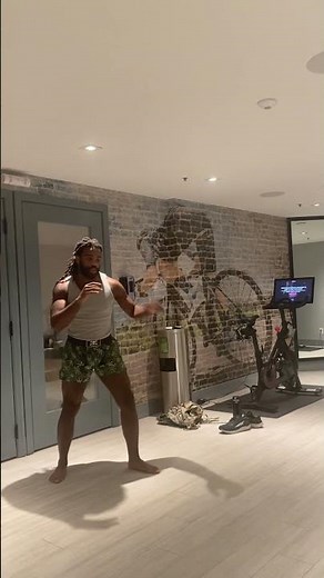 CAPOEIRA MOVES FOR BEGINNERS