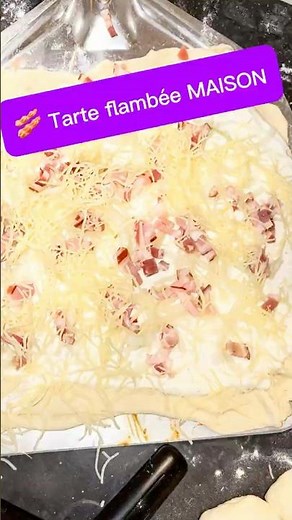 Tout est fait maison dans cette tarte flambée 😳🥓