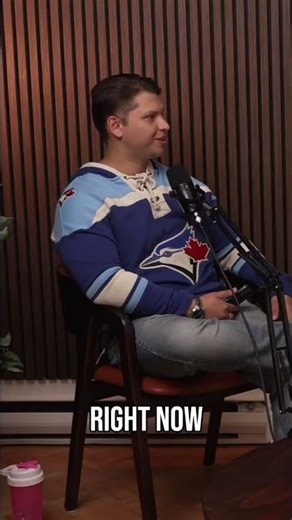 Russian Comedian Roasts Canada: Stereotypes & Hilarious Observations! - Matthew Puzhitsky Interview