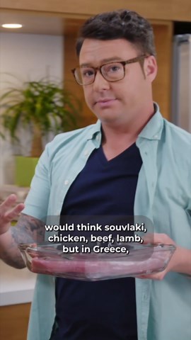 Delicious Greek-style pork souvlaki with quick marinade