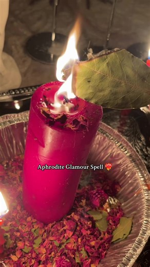 Aphrodite Glamour Spell: Enhance Your Aura