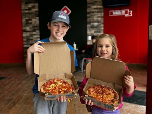 It's a build-your-own pizza party for London kids on March break!