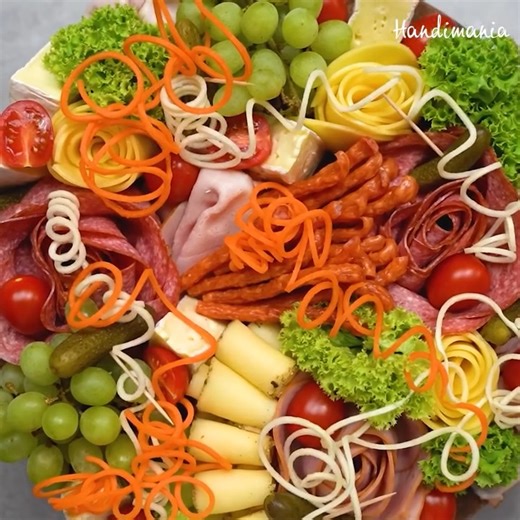 9.7K views · 40 reactions | How to make BEAUTIFUL APPETIZERS for your New Year's Eve party燎 | Handimania | Facebook